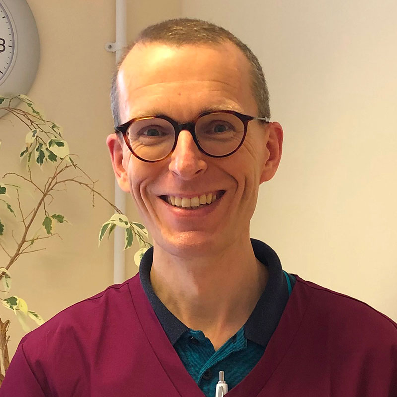 Dr Duncan Watts Dr Duncan Watts - Veterinary Surgeon at Oxford Cat Clinic, Botley & Marston.